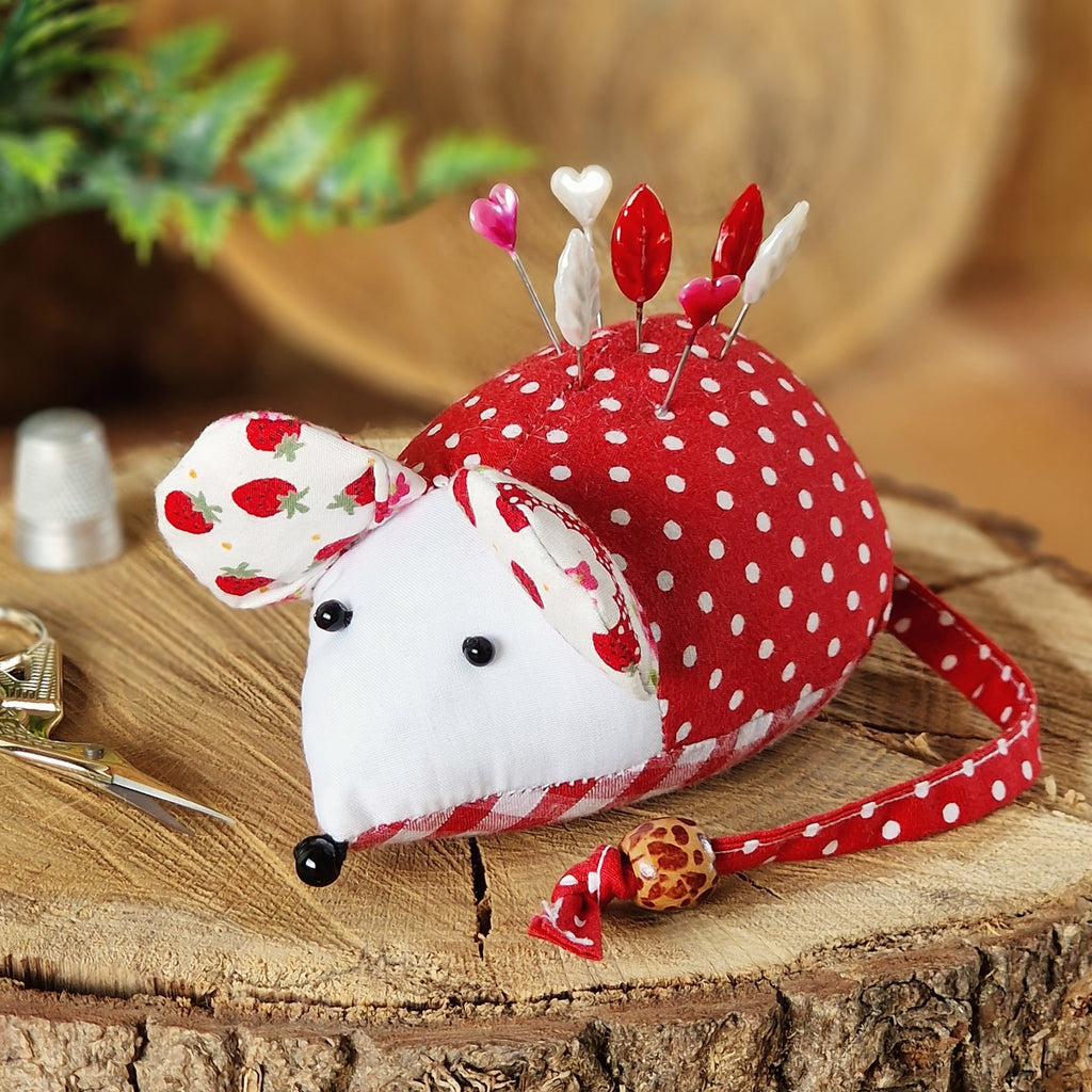 Mouse pincushion pattern and tutorial – My Fabric Heaven